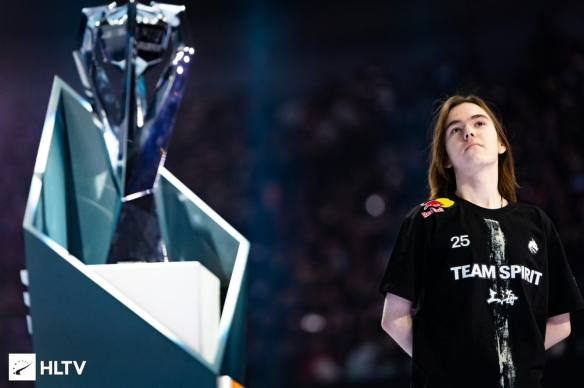 名额争夺白热化！欧洲区传奇组名单确立，Major名额只剩其一